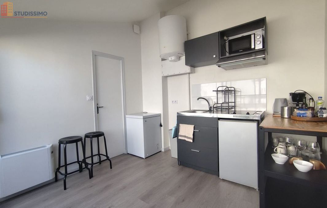 Studio meublé 30m² La Rochelle centre - Lumineux - Photo 8