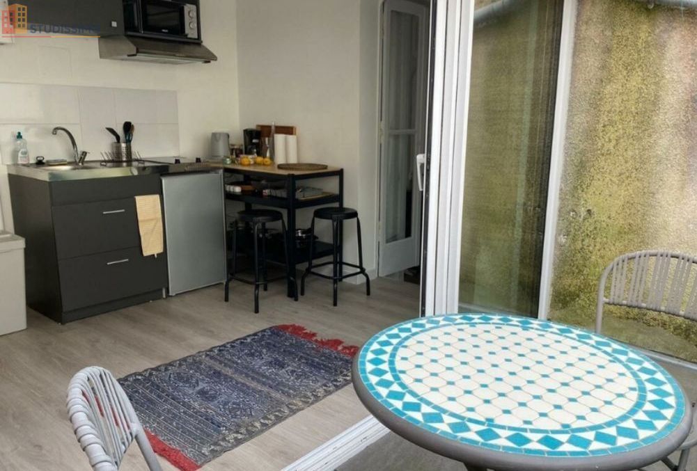 Studio meublé 30m² La Rochelle centre - Lumineux - Photo 4