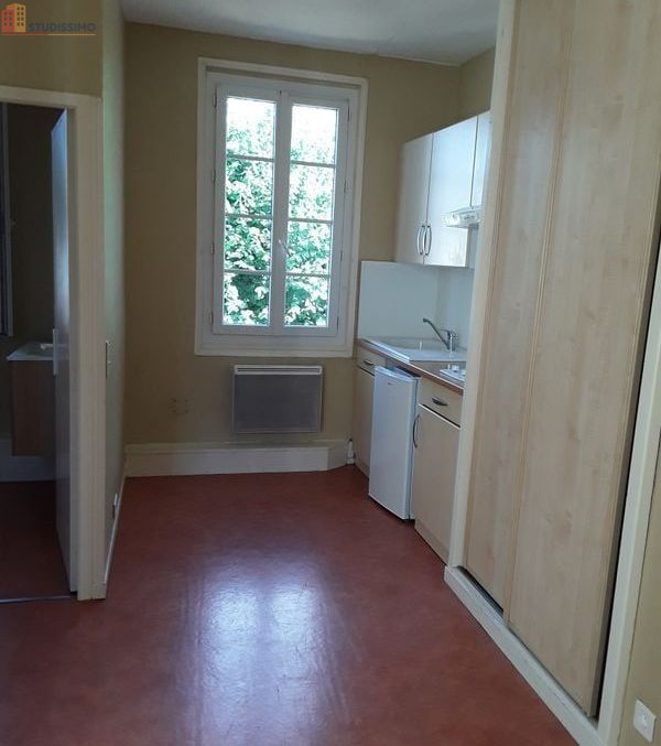 Studio 21m² Saintes - - Photo 5