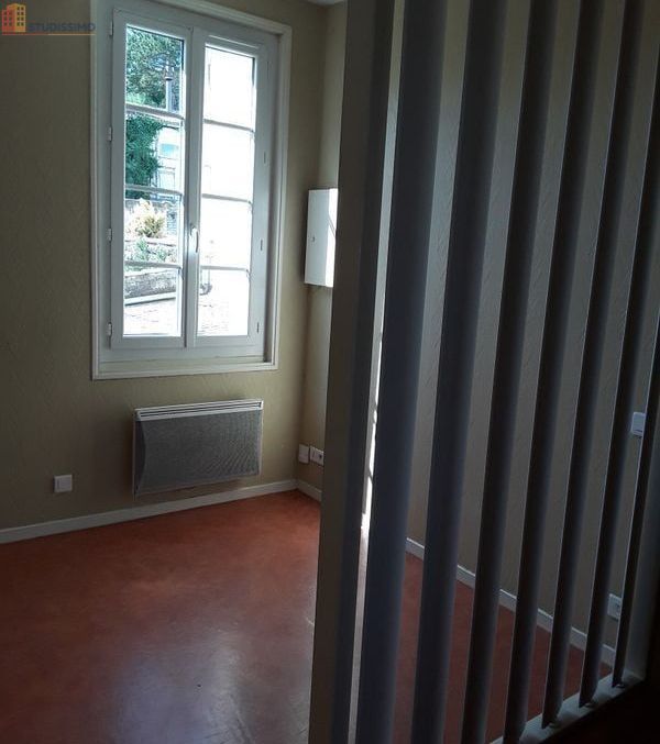Studio 21m² Saintes - - Photo 4