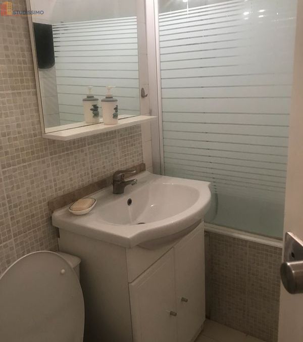 Studio meublé 21m² La Rochelle - Vieux Port, meublé - Photo 5