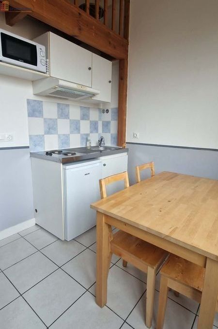 Studio meublé 35m² La Rochelle 17000 - Mezzanine, lumineux - Photo 1