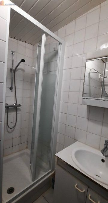 Studio meublé 18m² Aytré centre - Cour collective - Photo 1