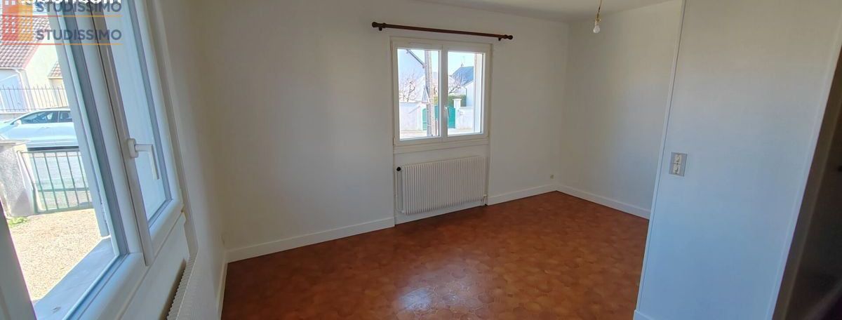 Studio 25m² Bourges - Rez-de-chaussée, lumineux - Photo 3
