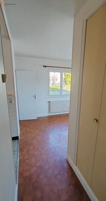 Studio 25m² Bourges - Rez-de-chaussée, lumineux - Photo 2