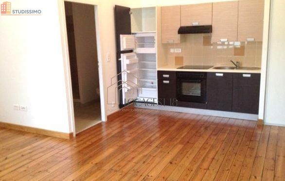 Studio 30m² Bourges - 1er étage, DPE C - Photo 4