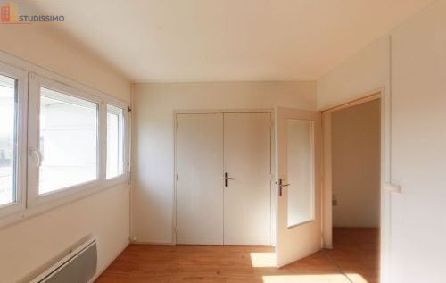 Studio 35m² Foëcy - lumineux - Photo 3