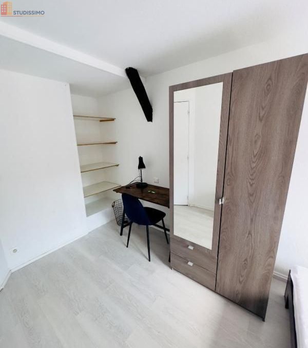 Studio meublé 10m² Bourges - Meublé, DPE D - Photo 1