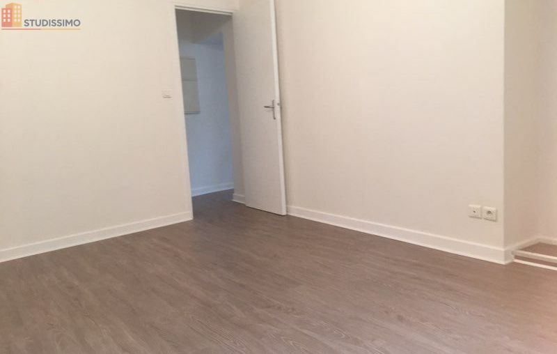 Studio 27m² Saint-Amand-Montrond - Très lumineux - Photo 1