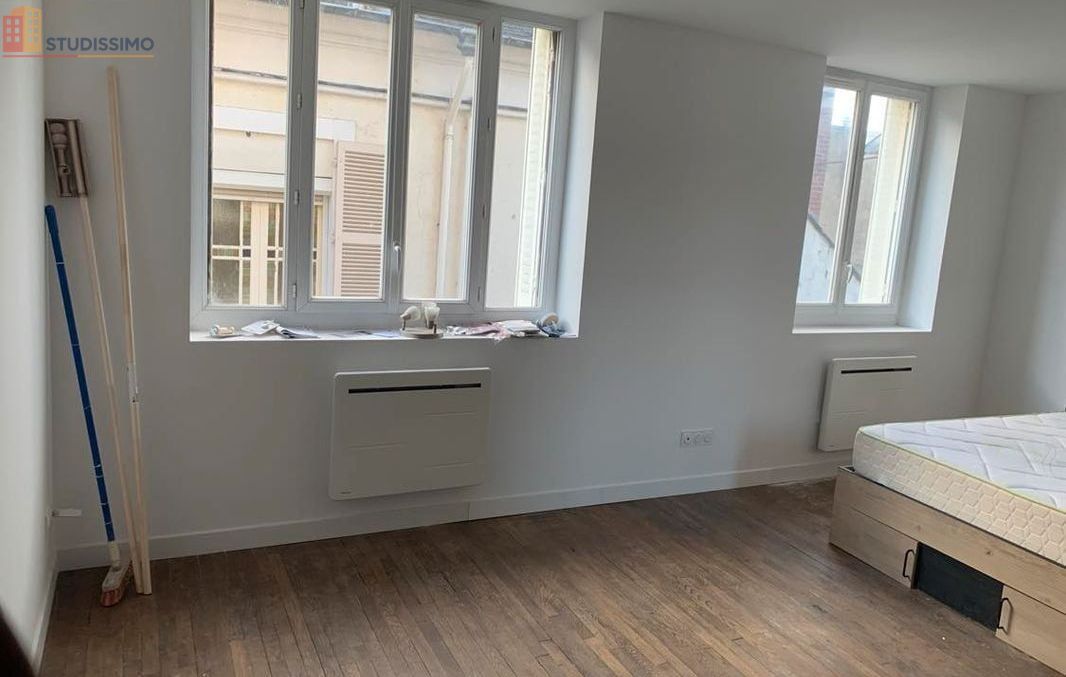 Studio 35m² Bourges centre - Lumineux, proche commerces - Photo 1