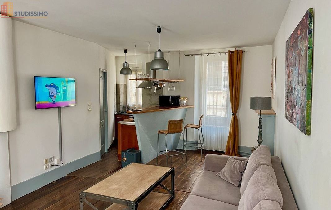 Studio 38m² Bourges centre - Chauffage, internet - Photo 9