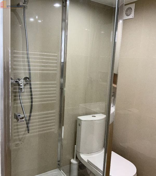 Studio meublé 19m² Bourges - Hauteur sous plafond, calme - Photo 5