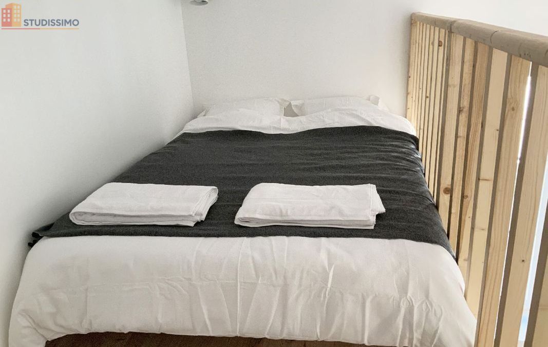 Studio meublé 19m² Bourges - Hauteur sous plafond, calme - Photo 4