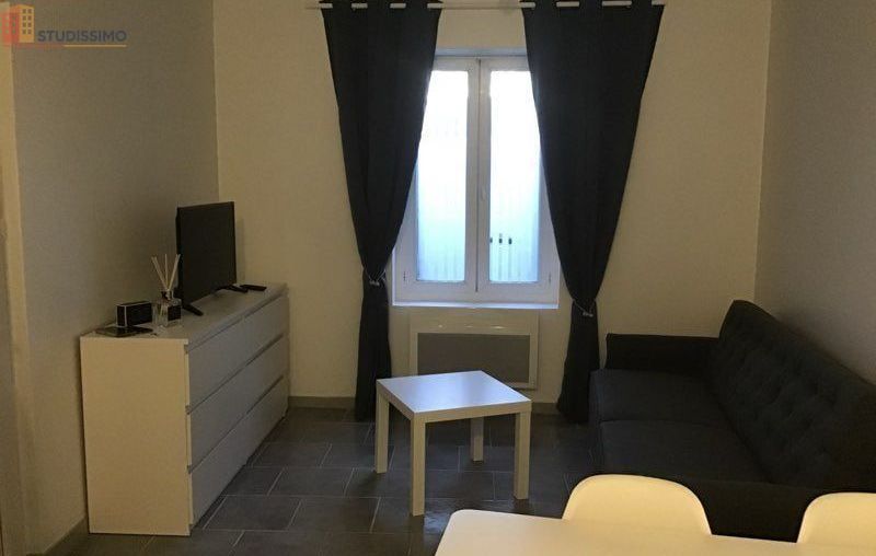 Studio meublé 20m² Bourges 18000 - Meublé, DPE D - Photo 2