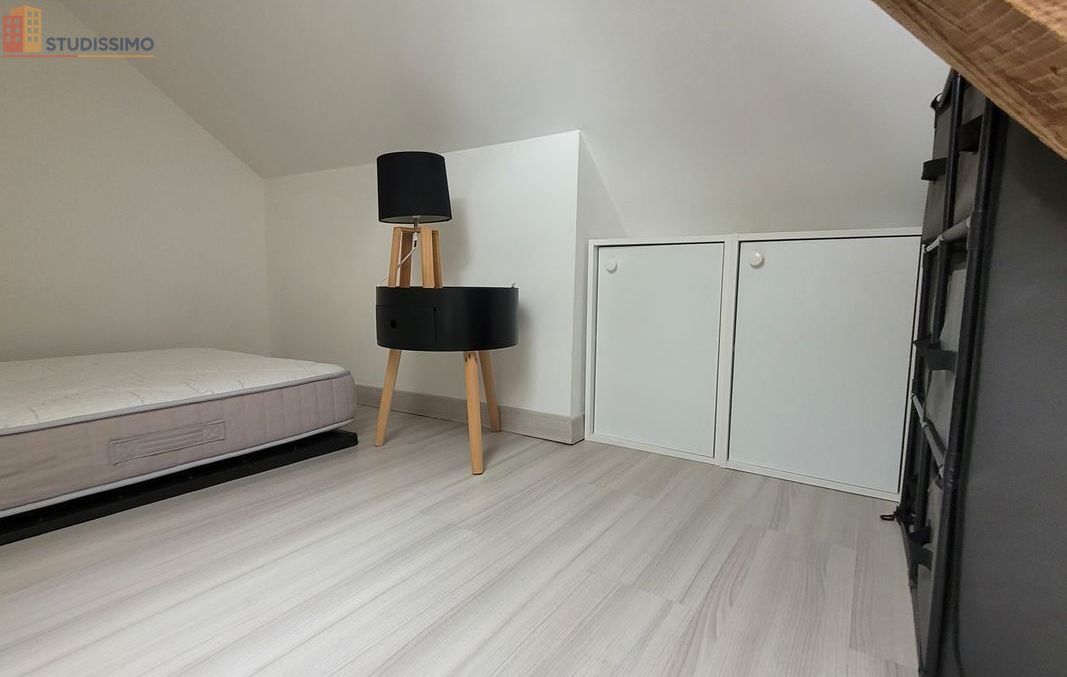 Studio meublé 14m² Bourges - Joli, 2e étage - Photo 9