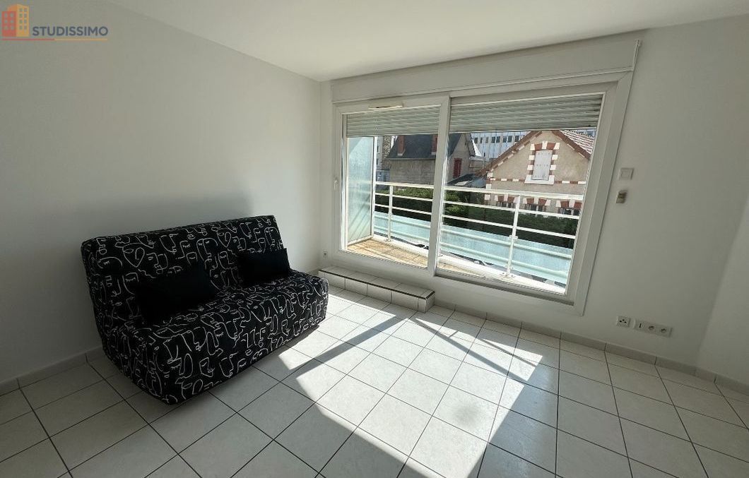 Studio meublé 29m² Bourges - Semi-meublé, lumineux - Photo 1