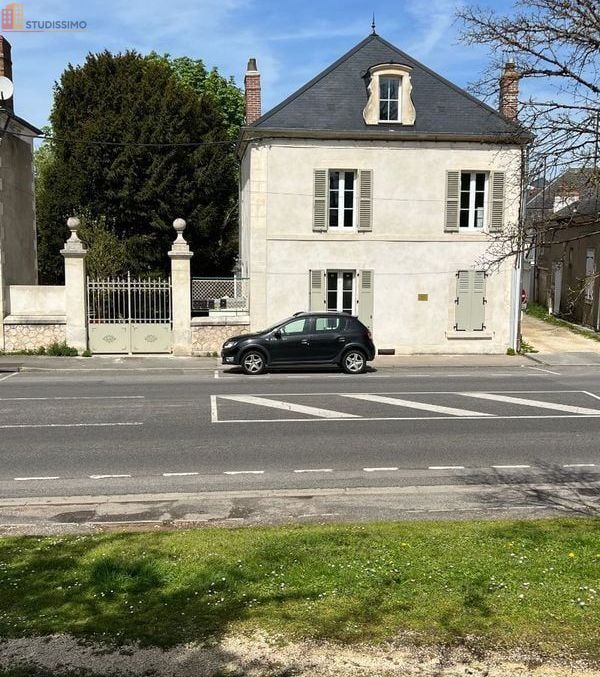 Studio 14m² Bourges - Face INSA, lumineux - Photo 1