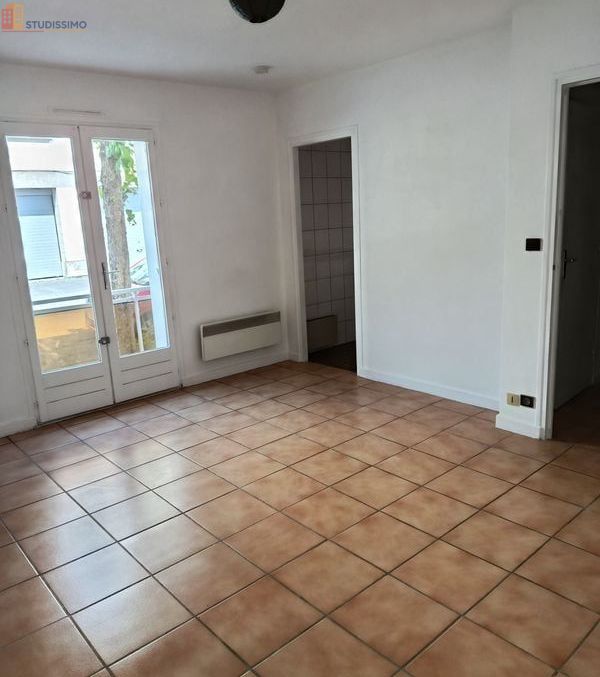Studio 30m² Vierzon - - Photo 4