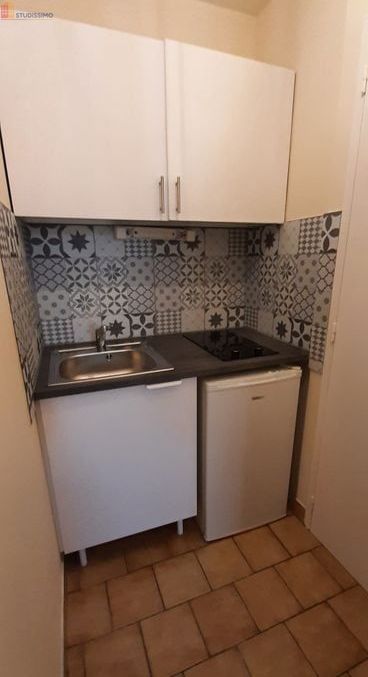 Studio meublé 20m² Bourges centre-ville - Meublé, lumineux - Photo 1