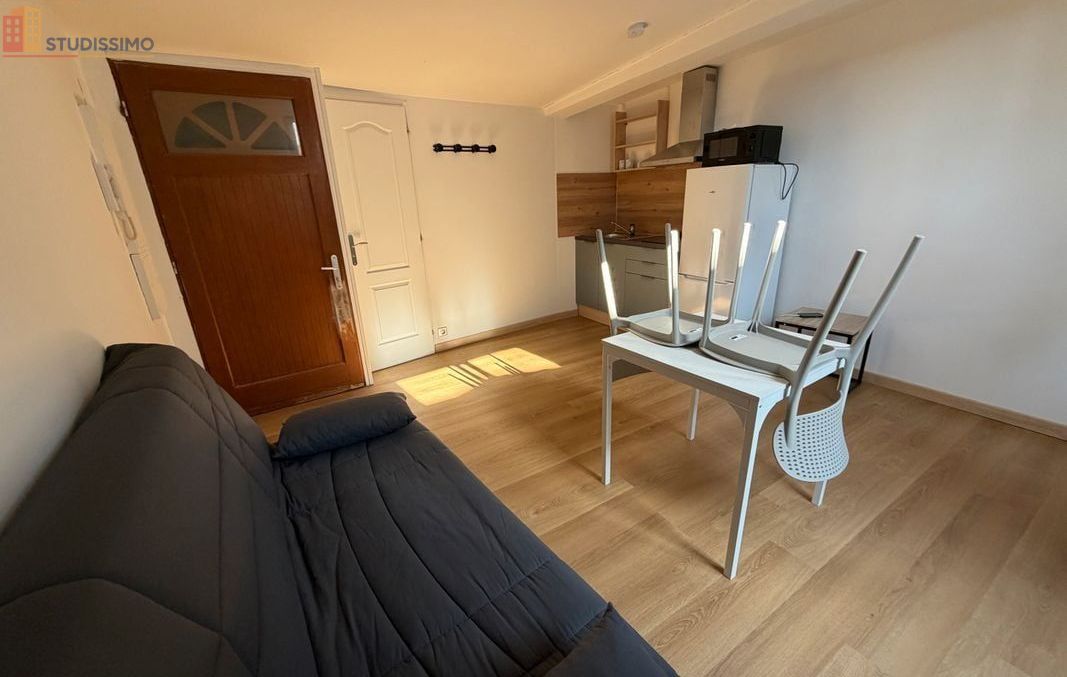 Studio meublé 20m² Bourges centre - Meublé, 2e étage - Photo 2