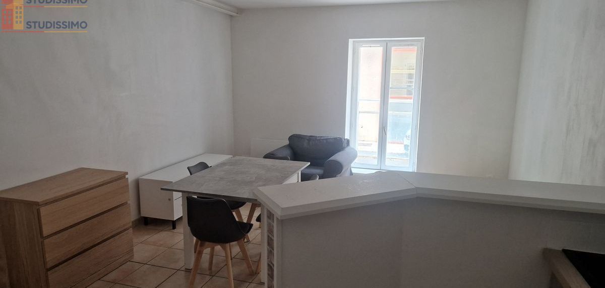 Studio meublé 30m² Saint-Amand-Montrond - Meublé, 1 chambre - Photo 3