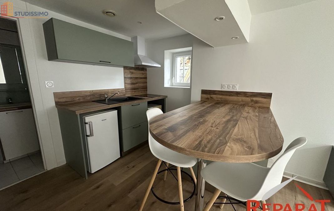 Studio meublé 25m² Brive-la-Gaillarde - Meublé, 3e étage - Photo 9