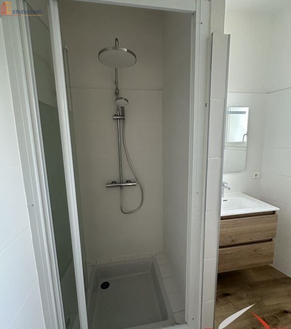Studio 24m² Brive-la-Gaillarde - Lumineux, 1er étage - Photo 3