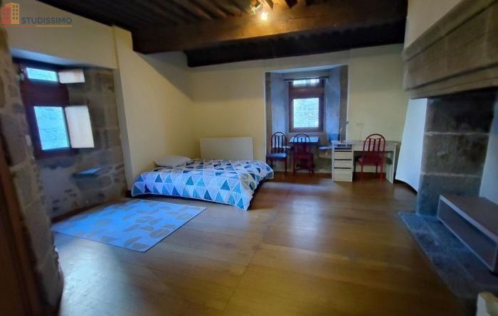 Studio 29m² Ussel - (pas de caractéristiques) - Photo 6