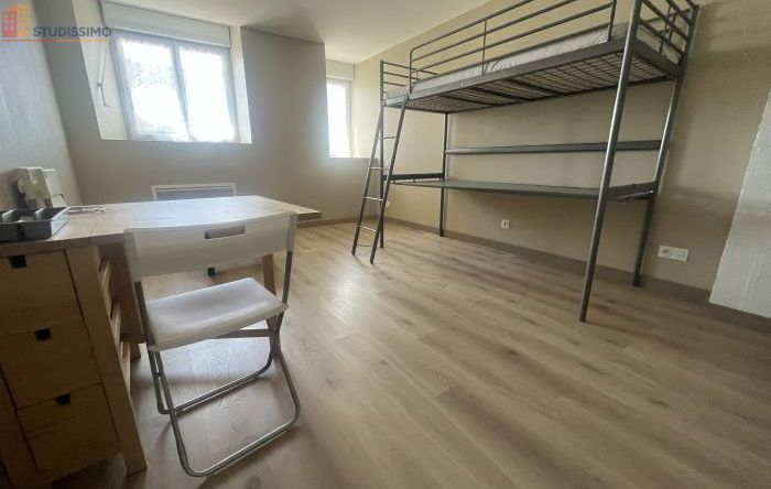 Studio 24m² Égletons - - Photo 1