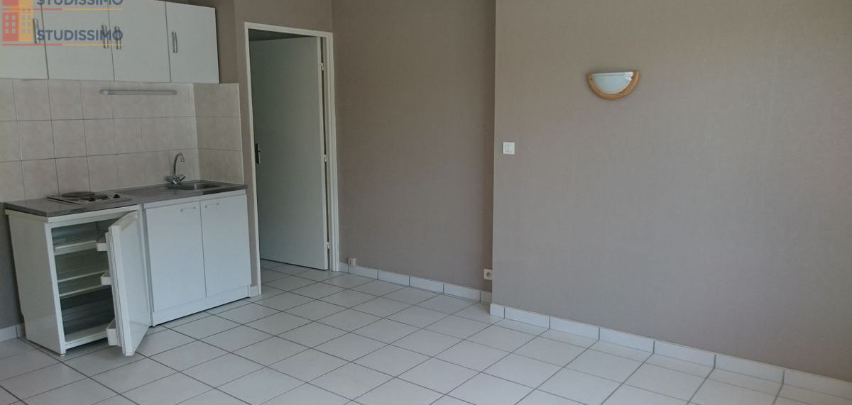Studio 30m² Brive-la-Gaillarde centre - Parking disponible - Photo 4
