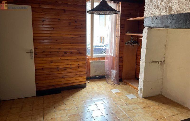 Studio 25m² Ussel 19200 - Photo 1