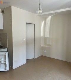 Studio 25m² Beaune centre - Lumineux, proche commodités - Photo 3