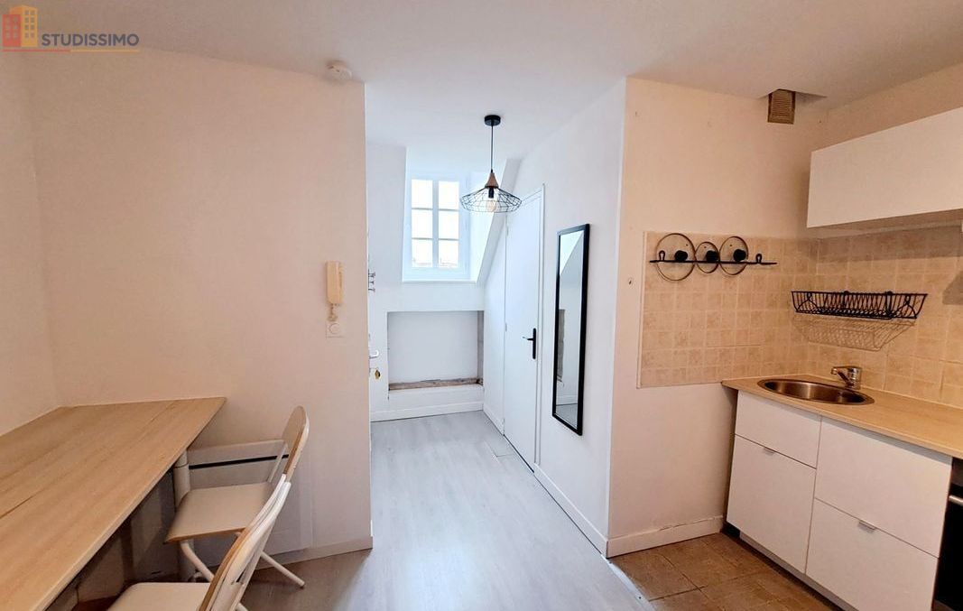 Studio meublé 26m² Dijon centre - Hyper centre, calme - Photo 4