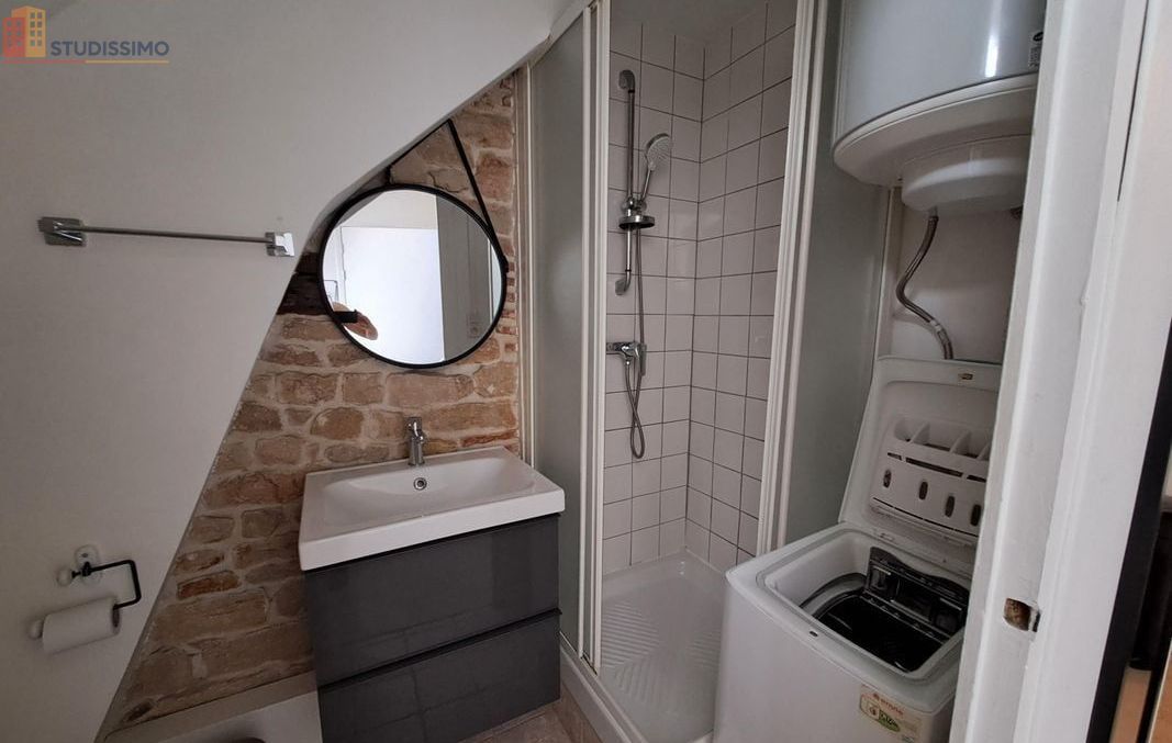 Studio meublé 26m² Dijon centre - Hyper centre, calme - Photo 2