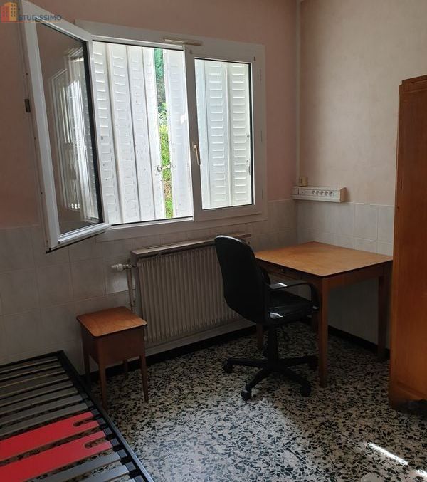 Studio meublé 9m² Dijon centre - Calme - Photo 1
