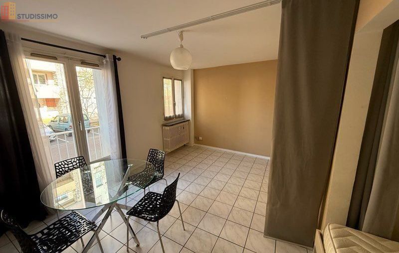 Studio meublé 33m² Dijon centre - Lumineux, rez-de-chaussée surélevé - Photo 1