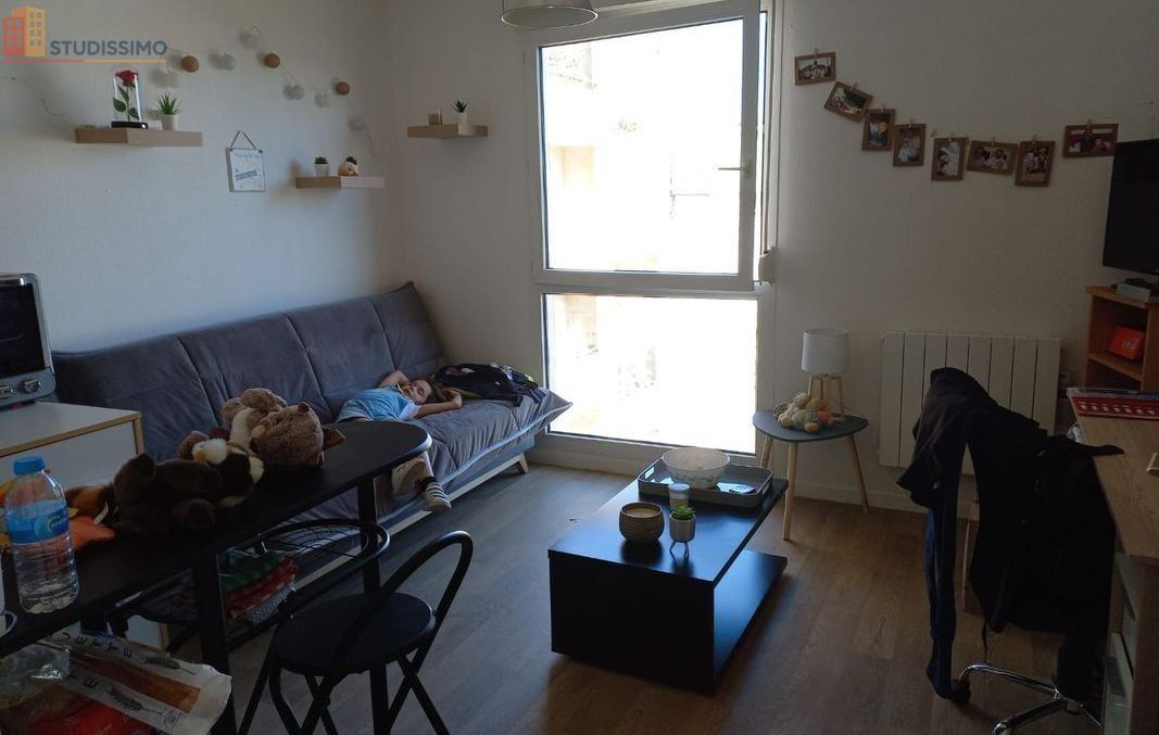 Studio 20m² Dijon 21000 - Non meublé, 4e étage - Photo 1