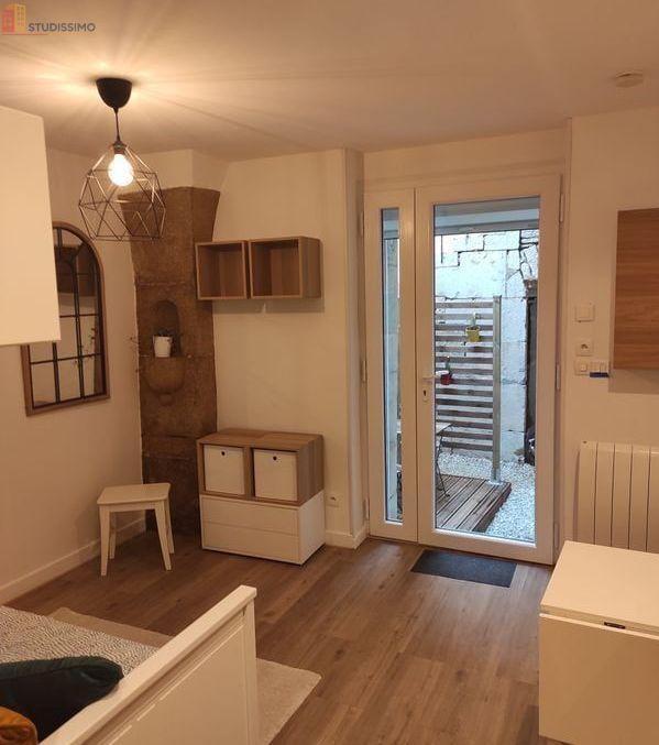 Studio meublé 17m² Dijon centre historique - Cour privative - Photo 1