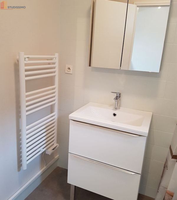 Studio 25m² Lamballe-Armor centre - Lumineux, proche commerces - Photo 4