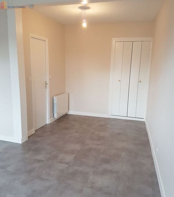 Studio 25m² Lamballe-Armor centre - Lumineux, proche commerces - Photo 2