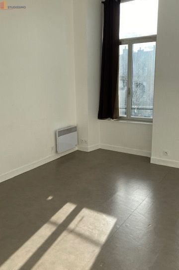 Studio 21m² Saint-Brieuc - Aucun caractère précisé - Photo 3