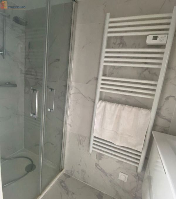 Studio meublé 9m² Saint-Brieuc - Meublé, DPE D - Photo 2