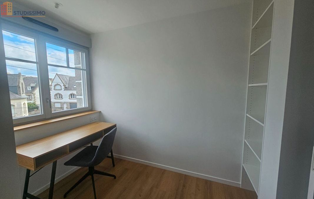 Studio 14m² Saint-Brieuc - Étage 2/2, DPE B - Photo 3