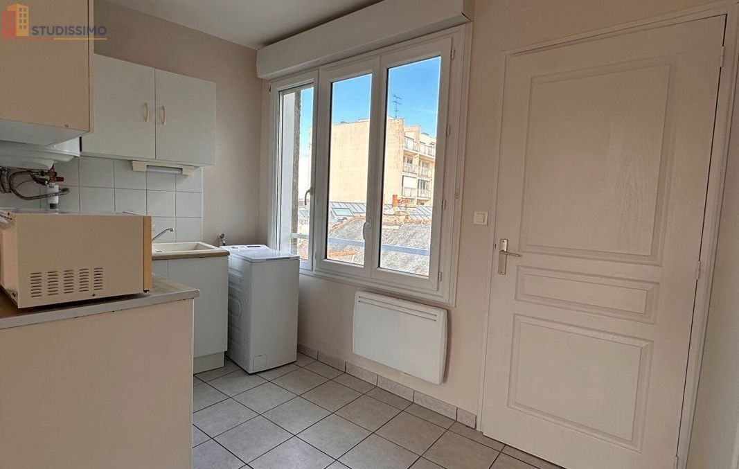 Studio 28m² Saint-Brieuc - Meublé, dernier étage - Photo 11