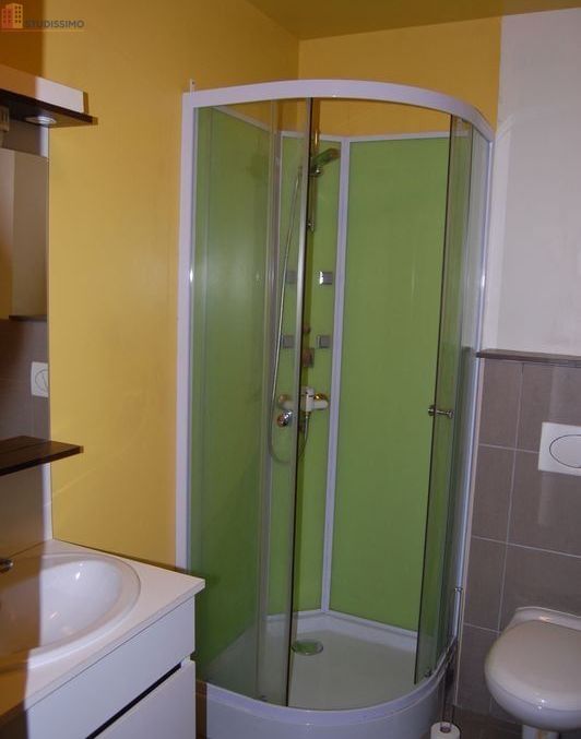 Studio meublé 37m² Rostrenen - Meublé, 1er étage - Photo 2