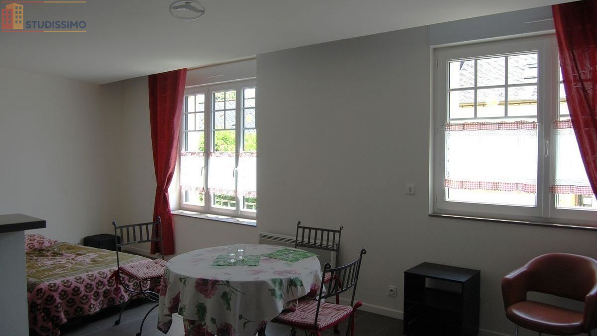 Studio meublé 37m² Rostrenen - Meublé, 1er étage - Photo 1
