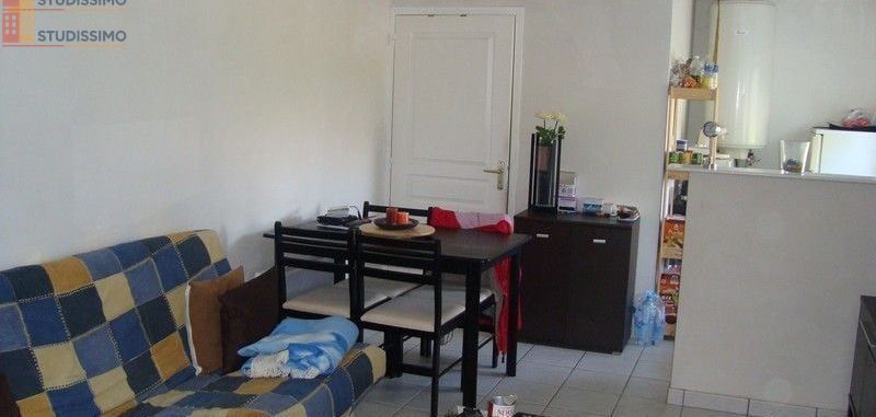 Studio à Pommeret