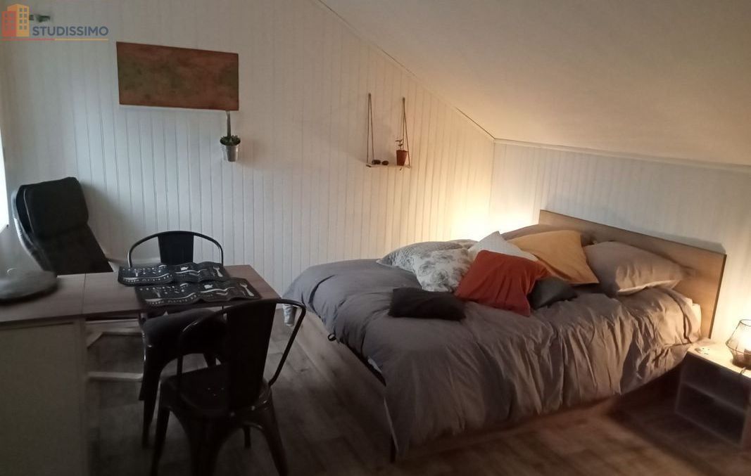 Studio à Brusvily