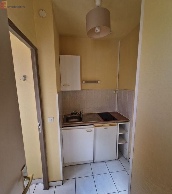 Studio meublé 14m² Saint-Brieuc centre - Toutes charges incluses - Photo 3