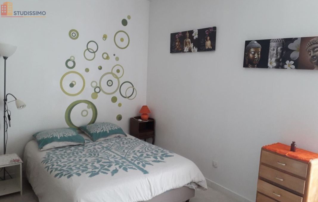 Studio meublé 28m² Guingamp - Plein centre, orienté sud - Photo 6